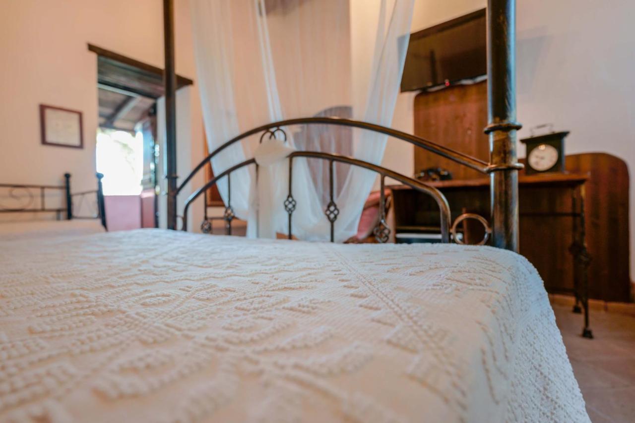 Il Monastero Hotel Geremeas Ngoại thất bức ảnh