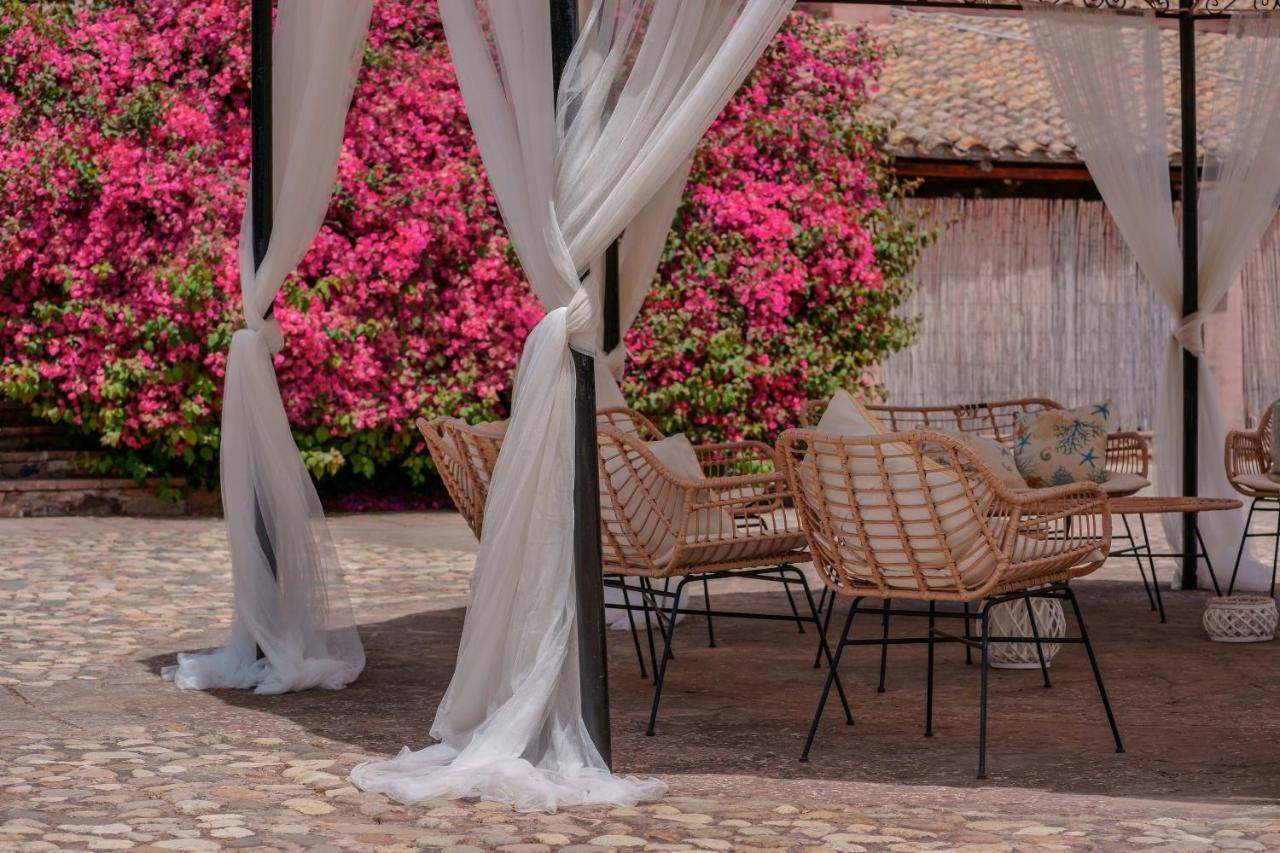 Il Monastero Hotel Geremeas Ngoại thất bức ảnh