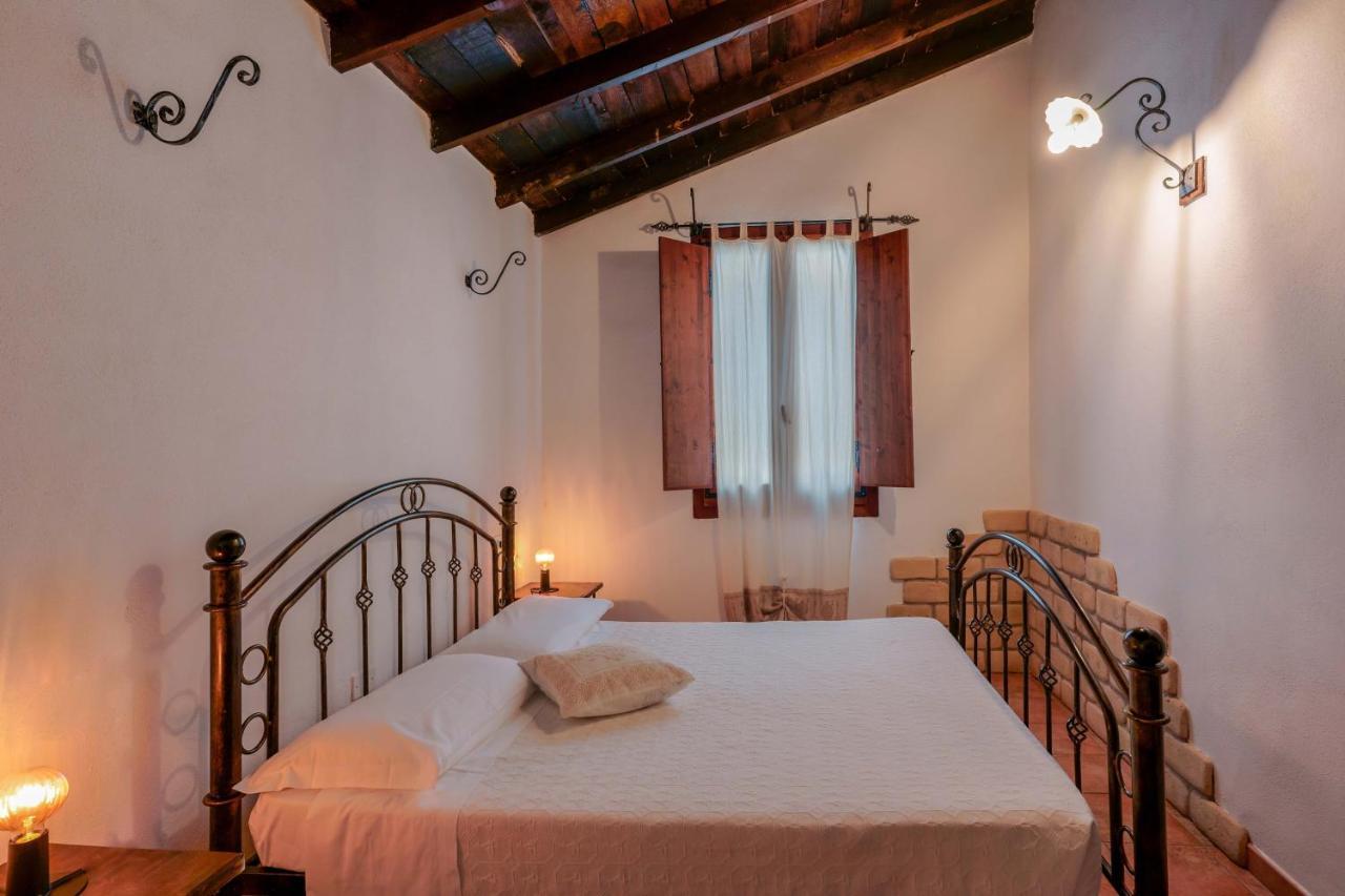 Il Monastero Hotel Geremeas Ngoại thất bức ảnh